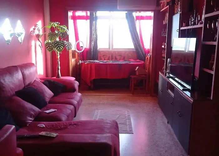 Estupenda Habitacion Cama Grande, Recinto Ferial