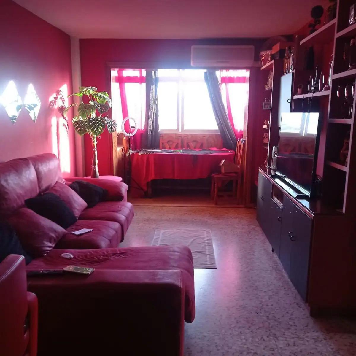 Allotjament en família Estupenda Cama Grande, Recinto Ferial Màlaga